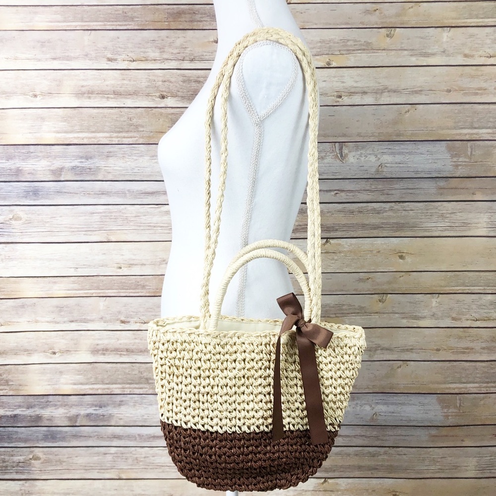 Pink Haley Daisy Straw Shoulder Bag - Picture 2 of 6